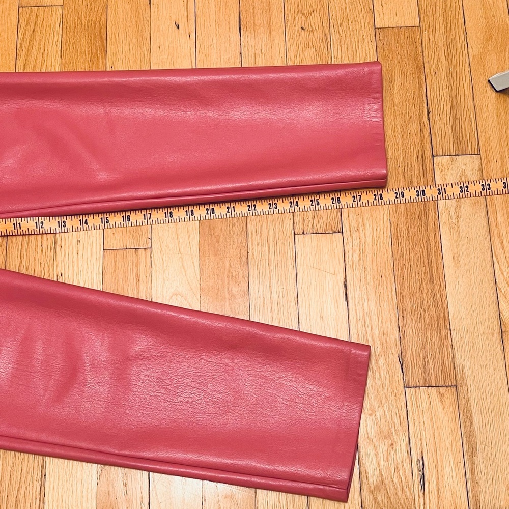 Wilfred Aritzia The Melina Faux Vegan Leather Straight Leg Pants Size 0 Pink - Picture 4 of 10